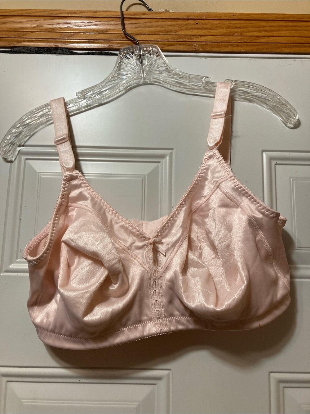 Bali Soft Pink Satin Full-Coverage Women's Bra 38DD‎